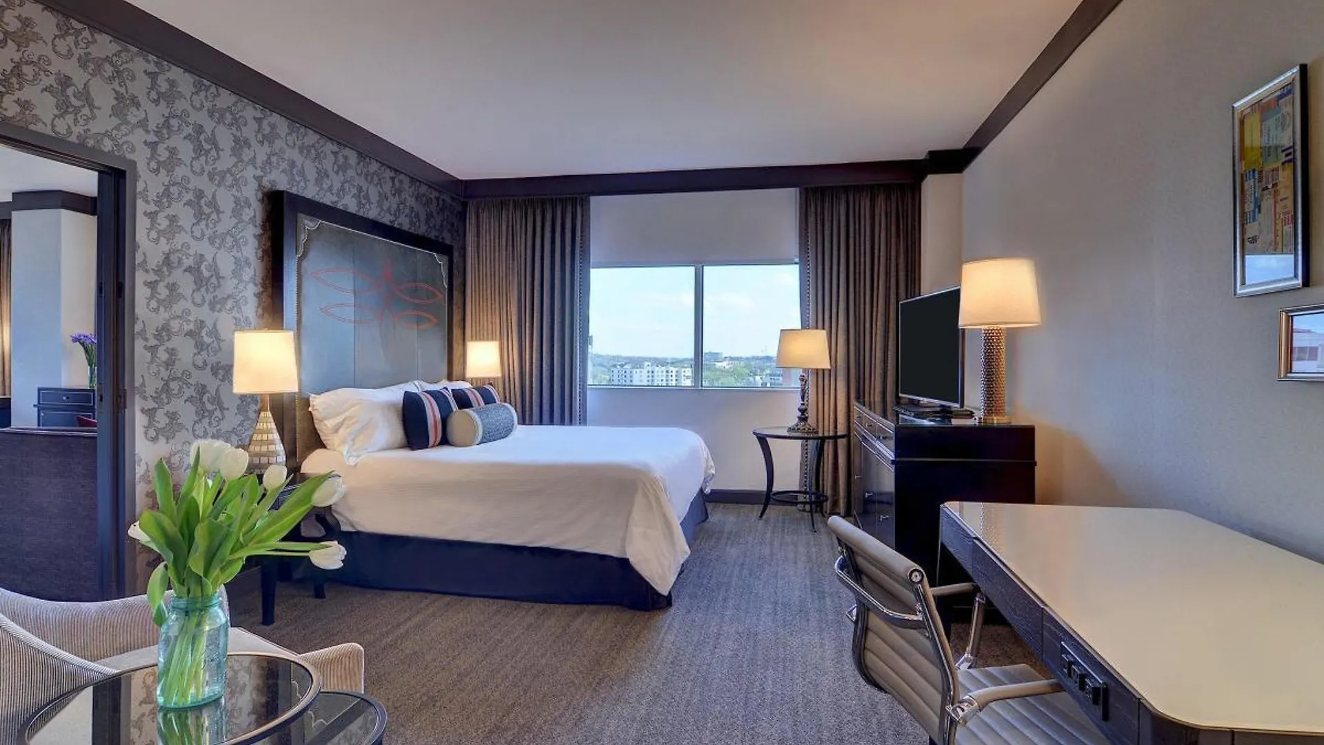 Loews Nashville Hotel At Vanderbilt Plaza