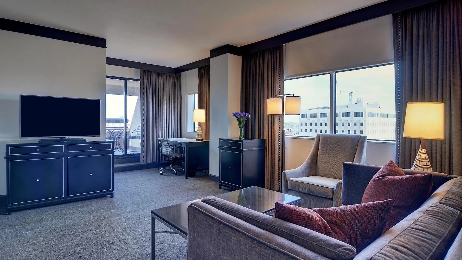 Loews Nashville Hotel At Vanderbilt Plaza
